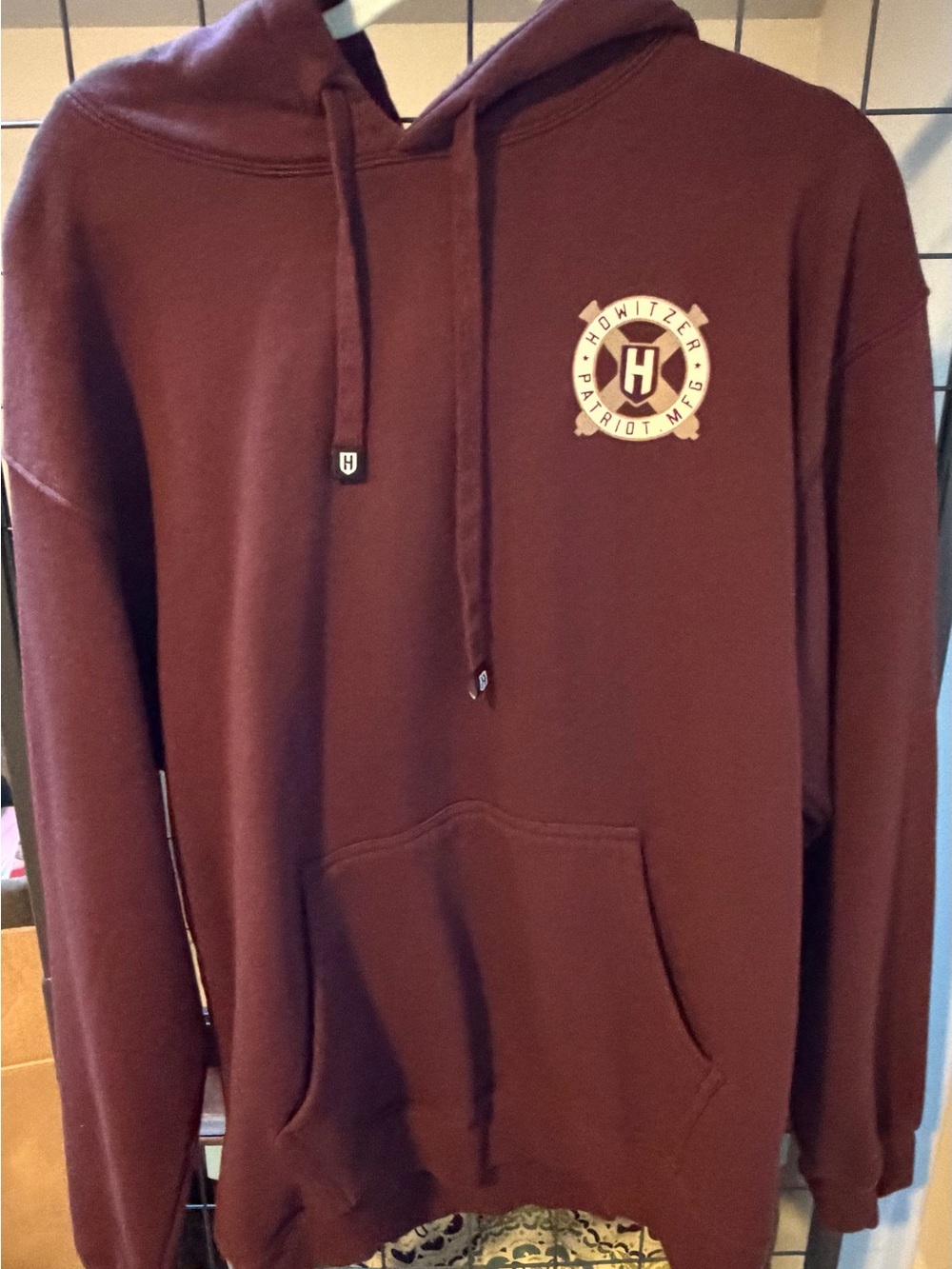 Howitzer Patriot Maroon Hooded Men’s L Sweatshirt